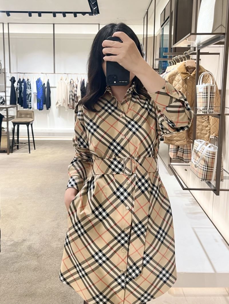 Burberry Outwear